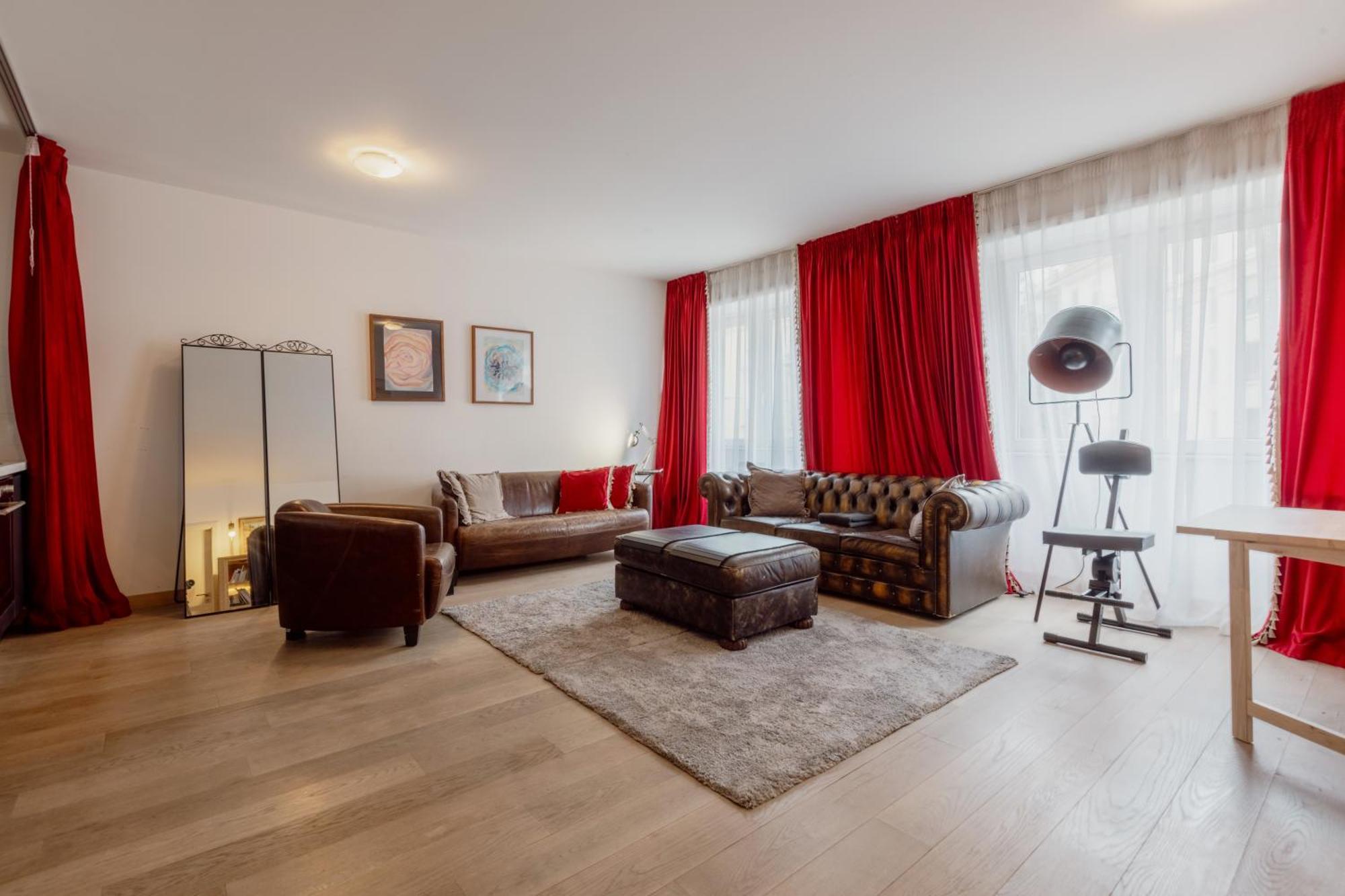 Appartement Spacieux à 15 Minutes Du Jet D'eau *